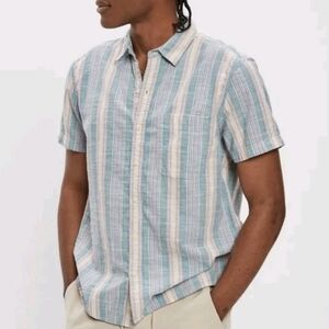 American Eagle Mens Stripe Button Up Resort Shirt Size Medium Cerulean Blue